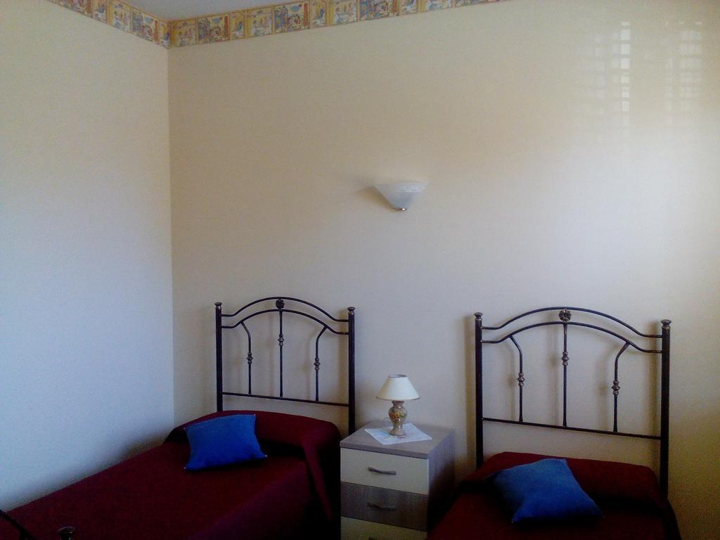 Villa Del Mar Avola Eksteriør billede